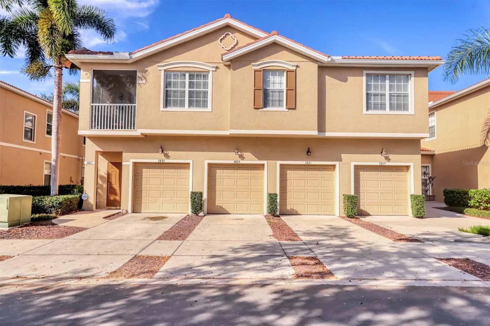 Details for 3821 Parkridge Circle, SARASOTA, FL 34243