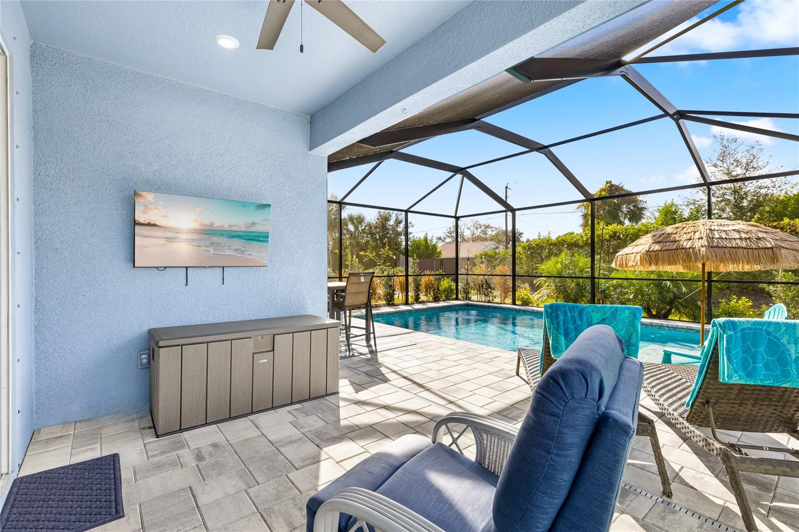 Image 24 of 49 For 15061 Shady Palms Lane