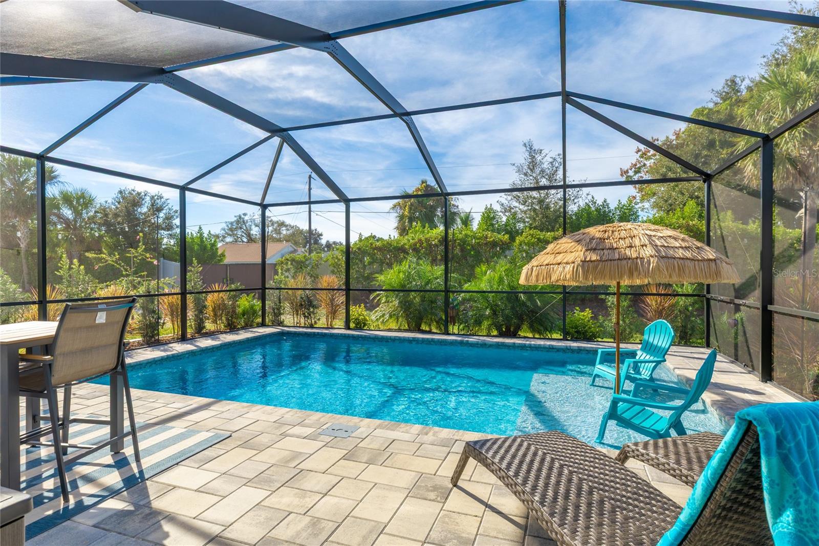 Image 25 of 49 For 15061 Shady Palms Lane