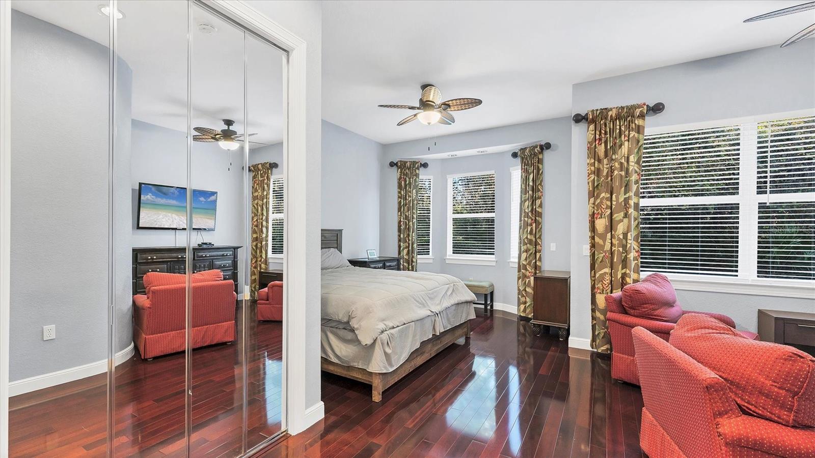 Image 16 of 53 For 5523 46th Court W Na