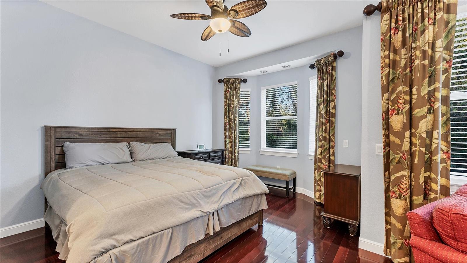 Image 18 of 53 For 5523 46th Court W Na