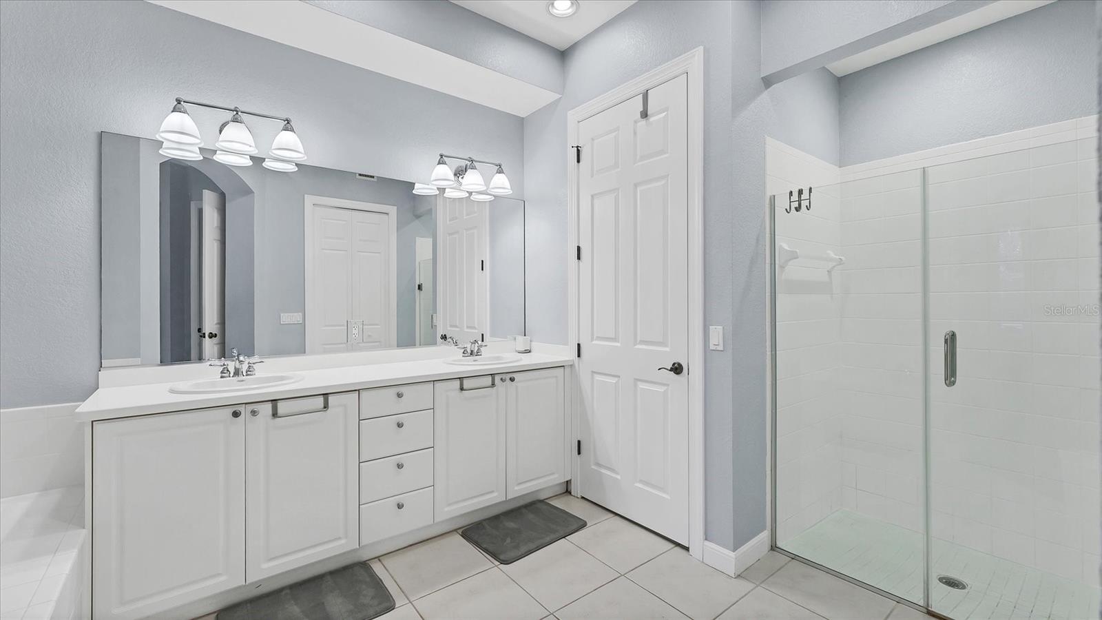 Image 20 of 53 For 5523 46th Court W Na