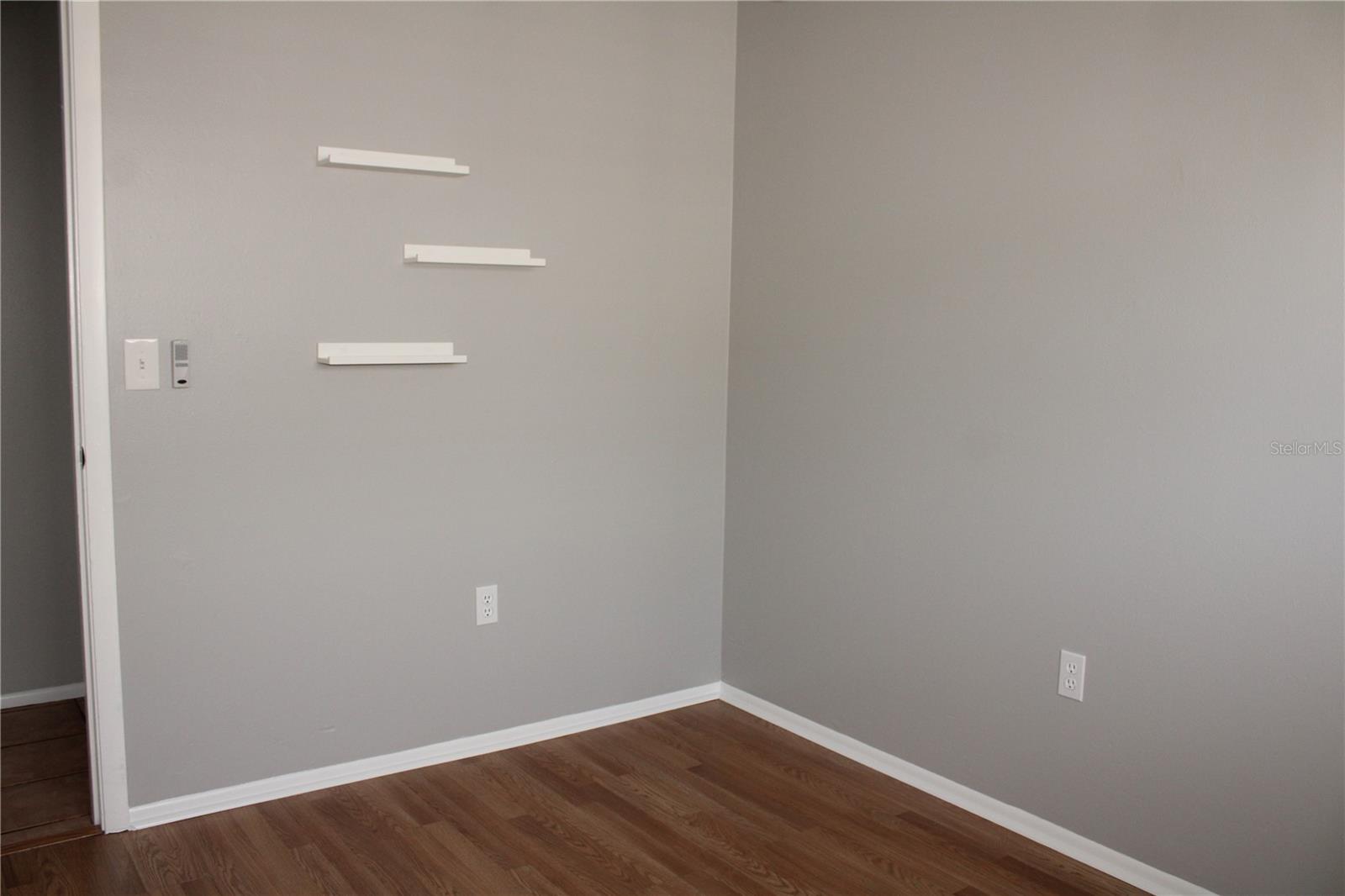 Image 16 of 32 For 4024 13th Avenue W