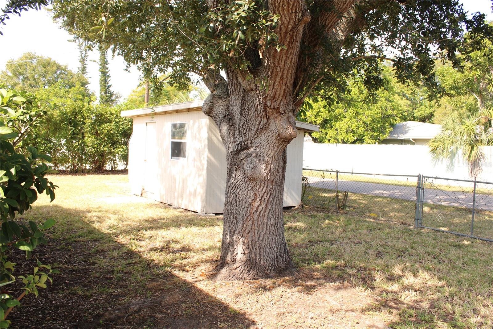 Image 32 of 32 For 4024 13th Avenue W