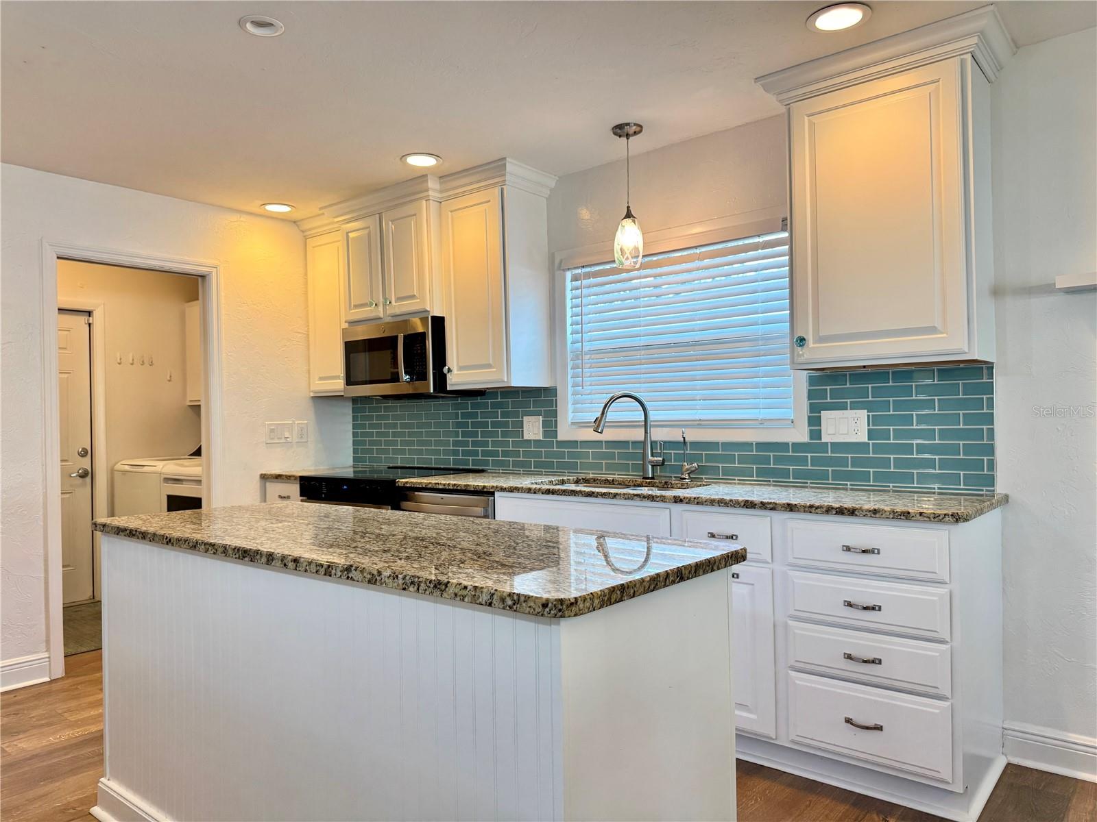 Image 13 of 75 For 4124 Pinar Drive