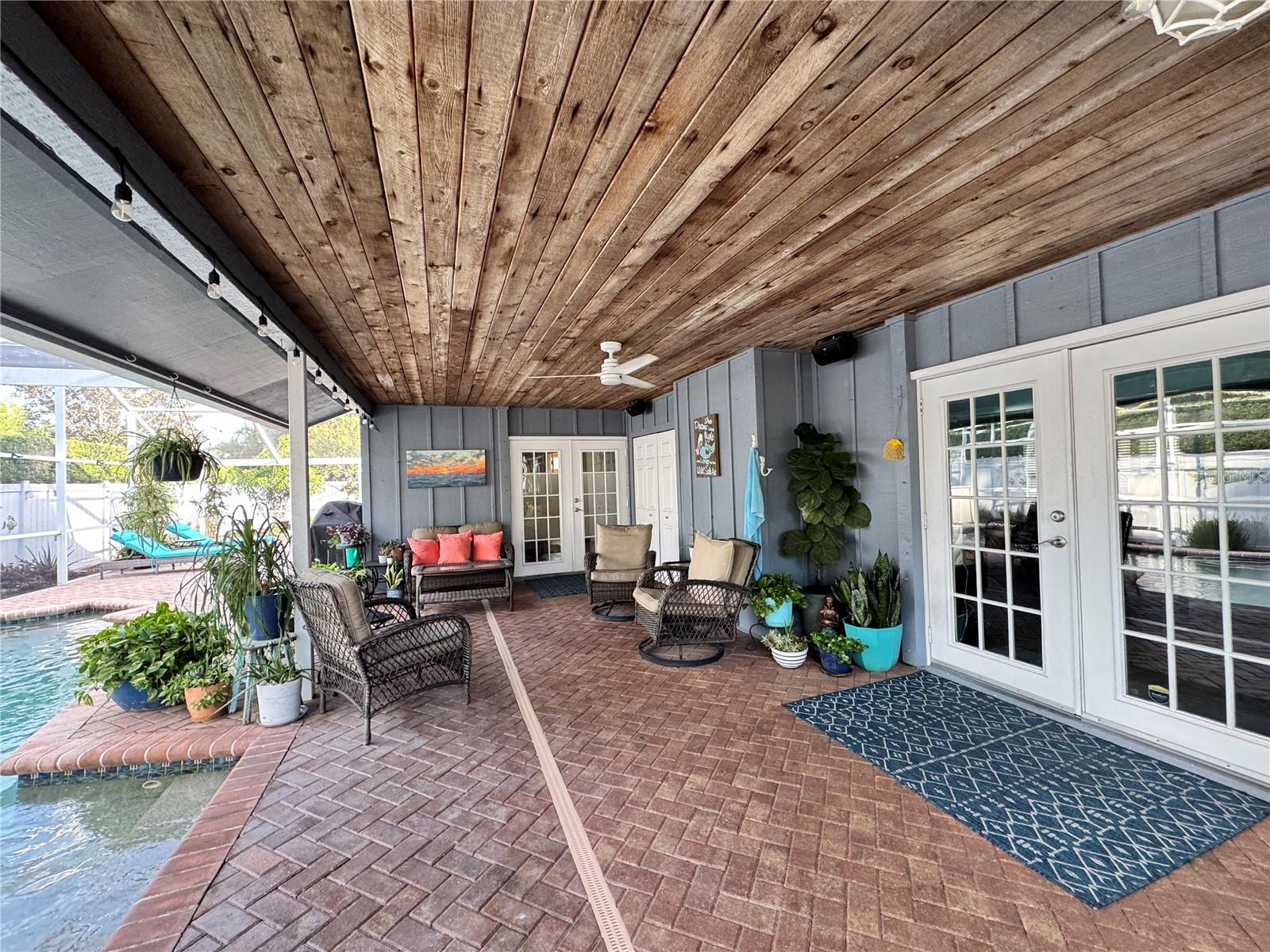 Image 37 of 75 For 4124 Pinar Drive