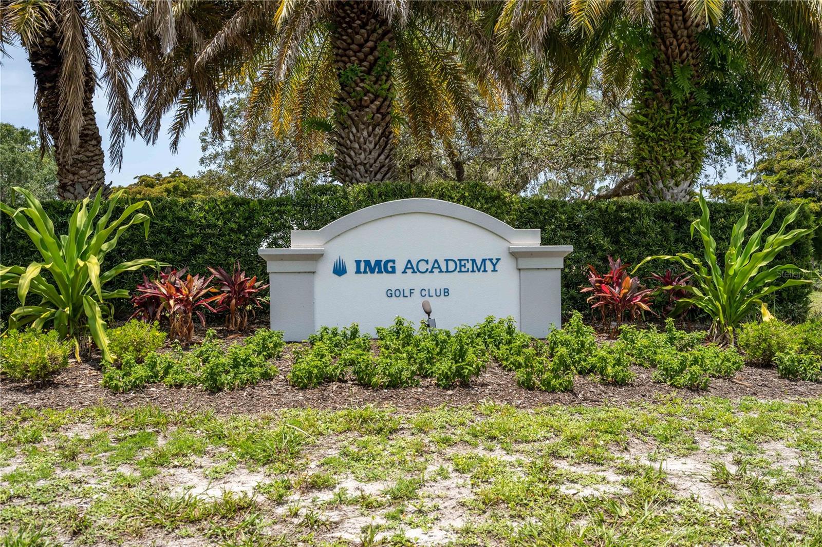 Image 69 of 75 For 4124 Pinar Drive