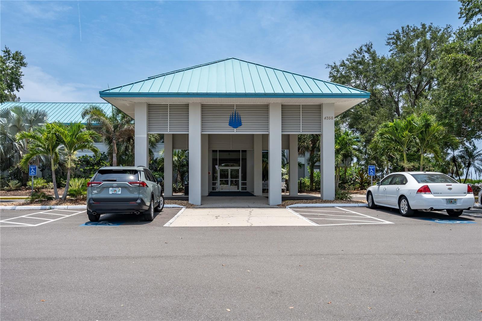 Image 70 of 75 For 4124 Pinar Drive