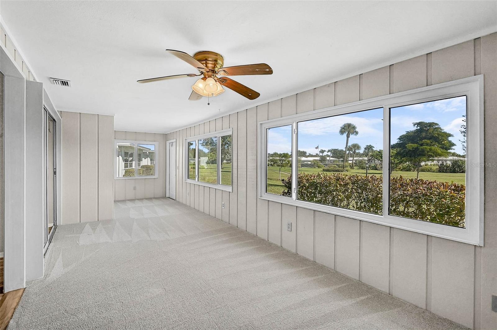 Image 24 of 47 For 1009 75th Street Parkway W