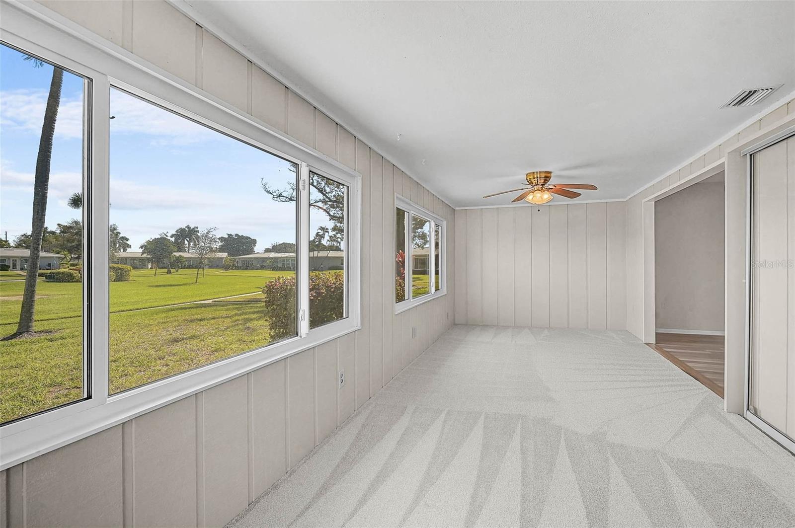 Image 27 of 47 For 1009 75th Street Parkway W