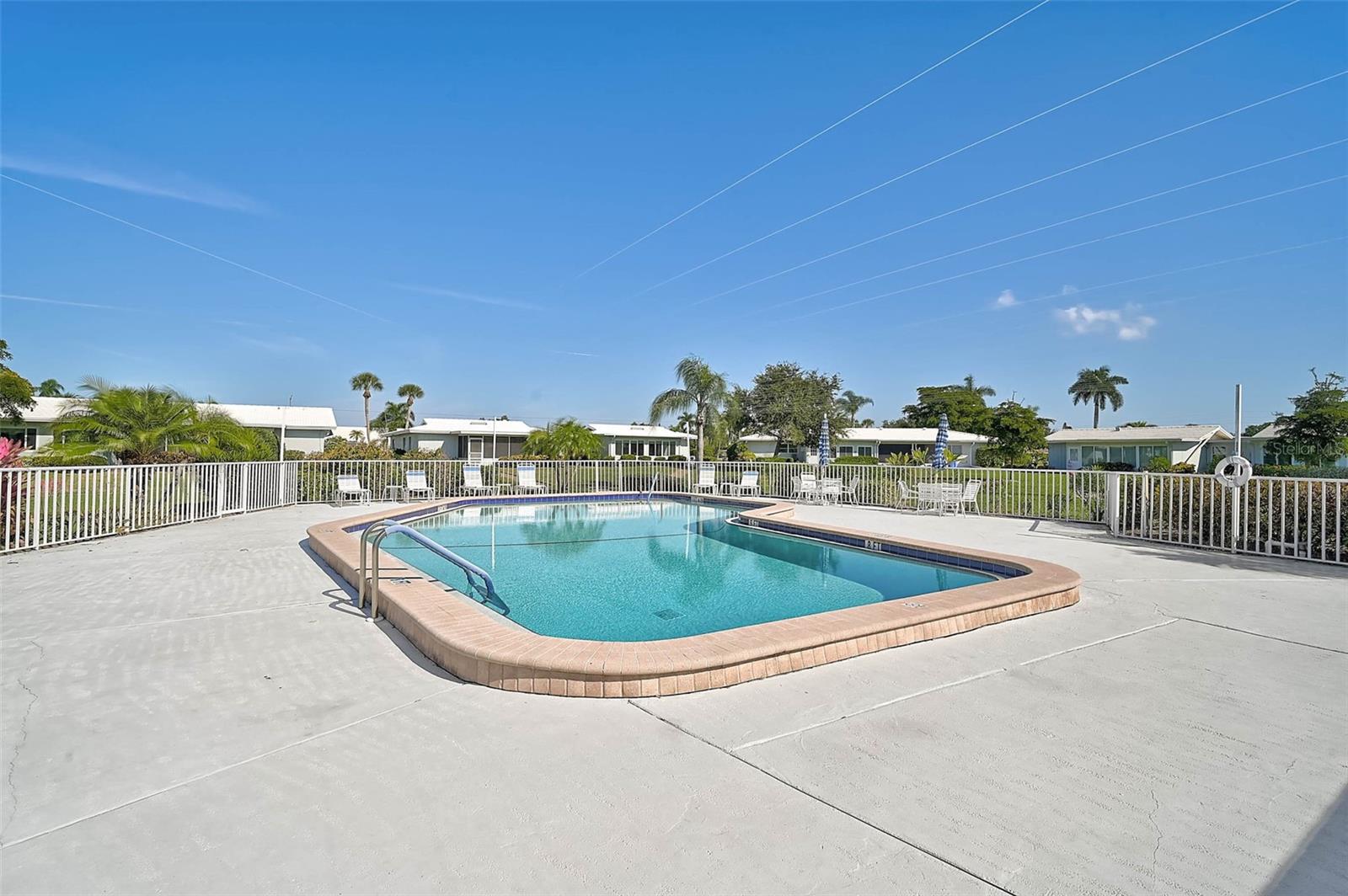 Image 33 of 47 For 1009 75th Street Parkway W