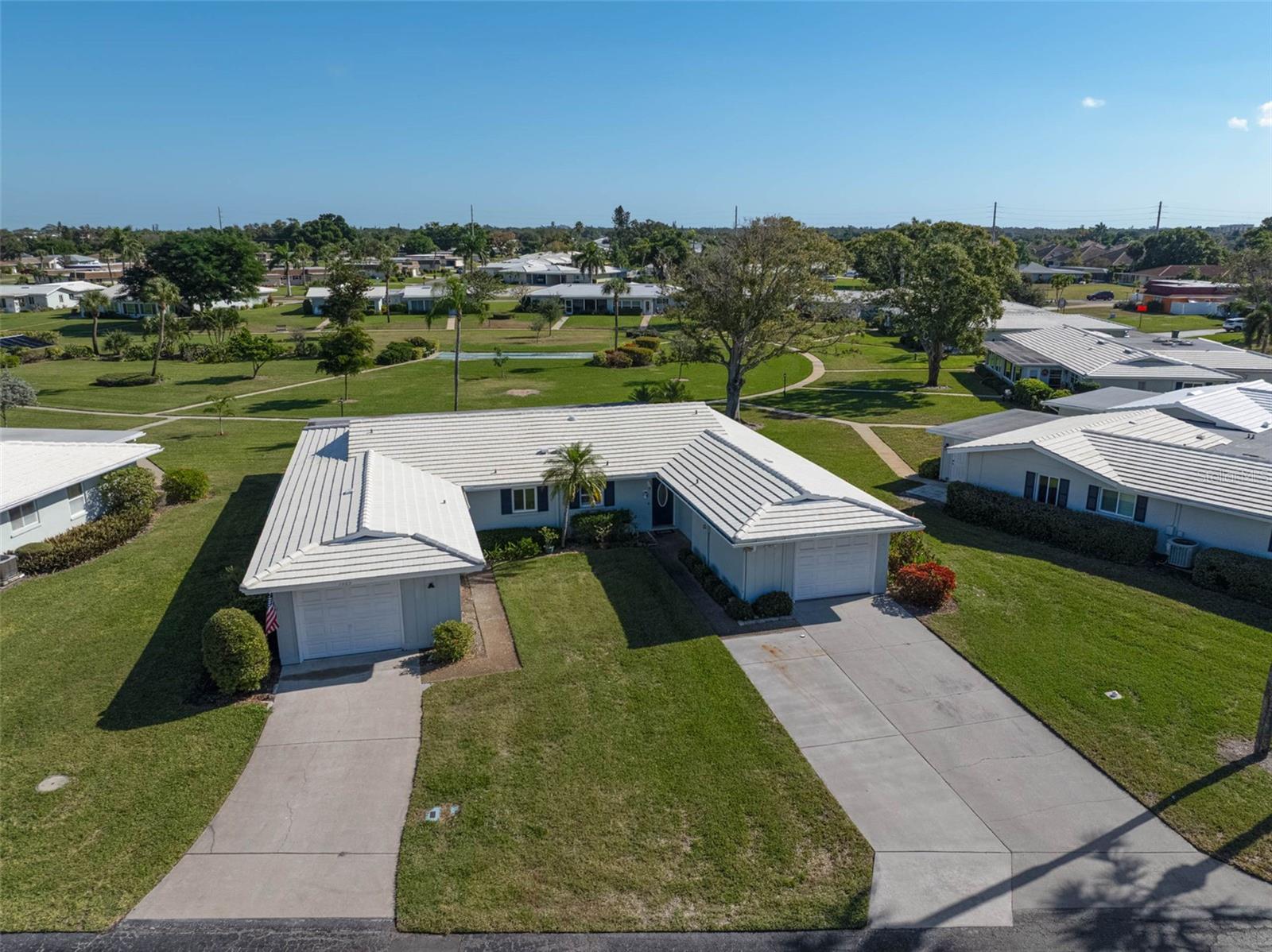 Image 36 of 47 For 1009 75th Street Parkway W