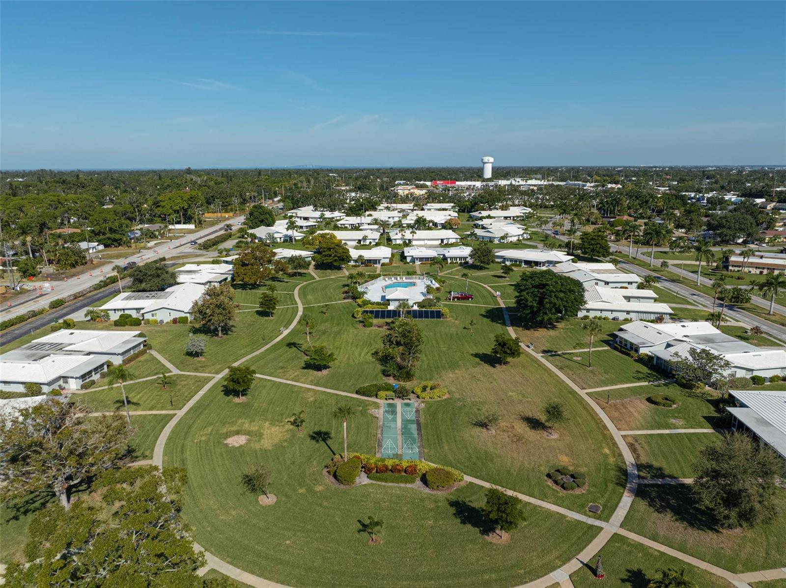 Image 39 of 47 For 1009 75th Street Parkway W