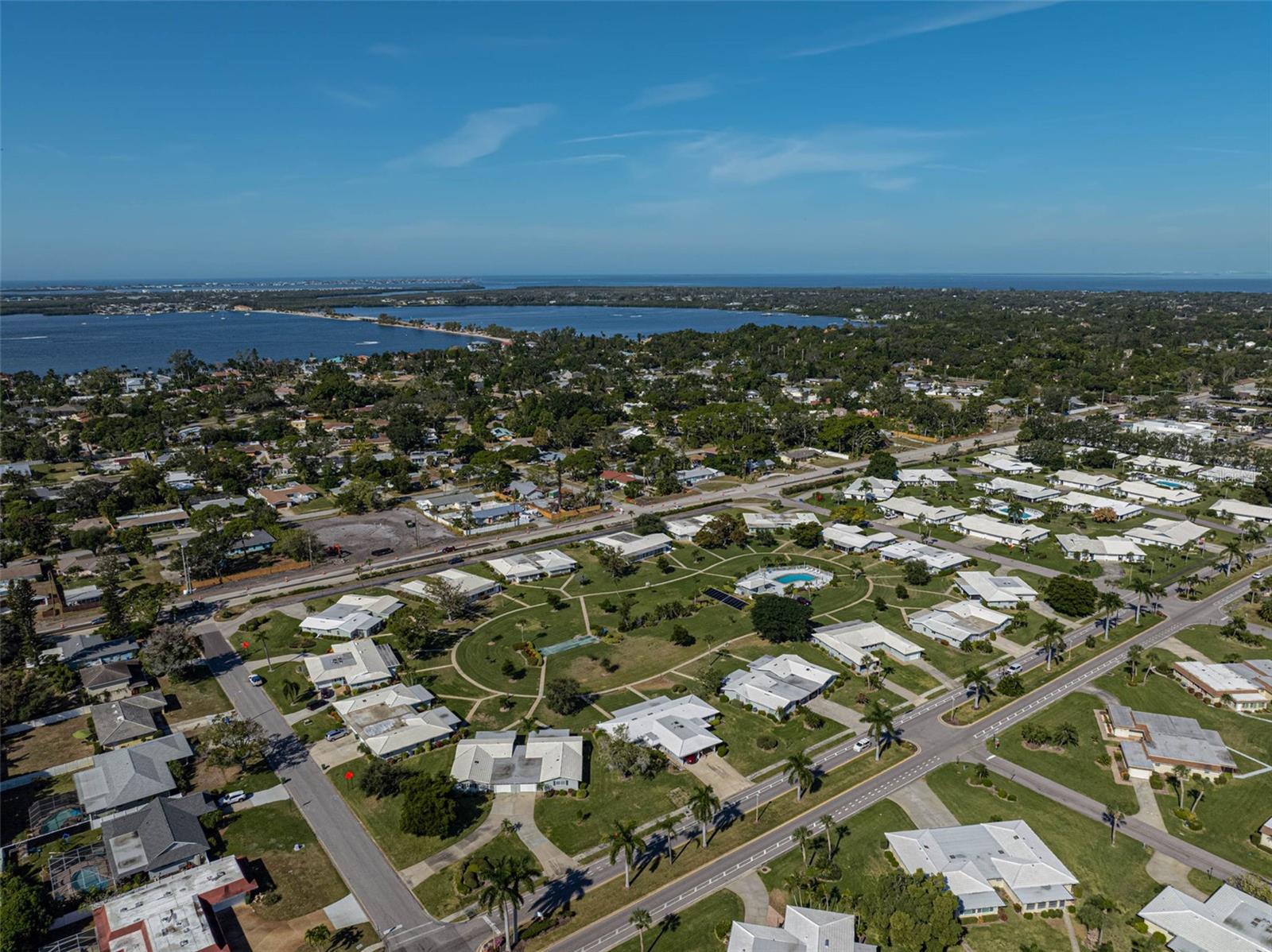 Image 44 of 47 For 1009 75th Street Parkway W