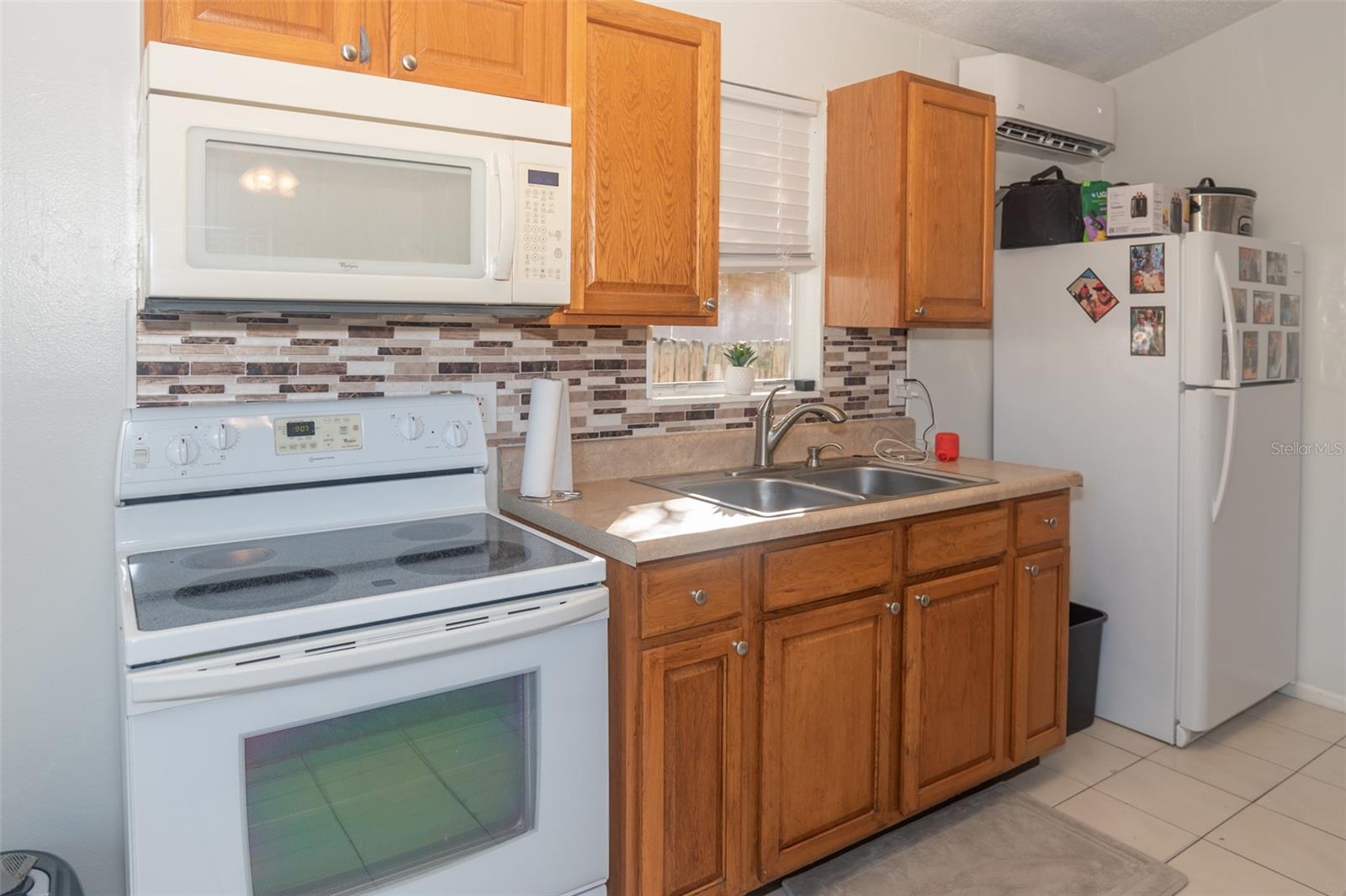 Image 11 of 13 For 111 Avenida De La Isla