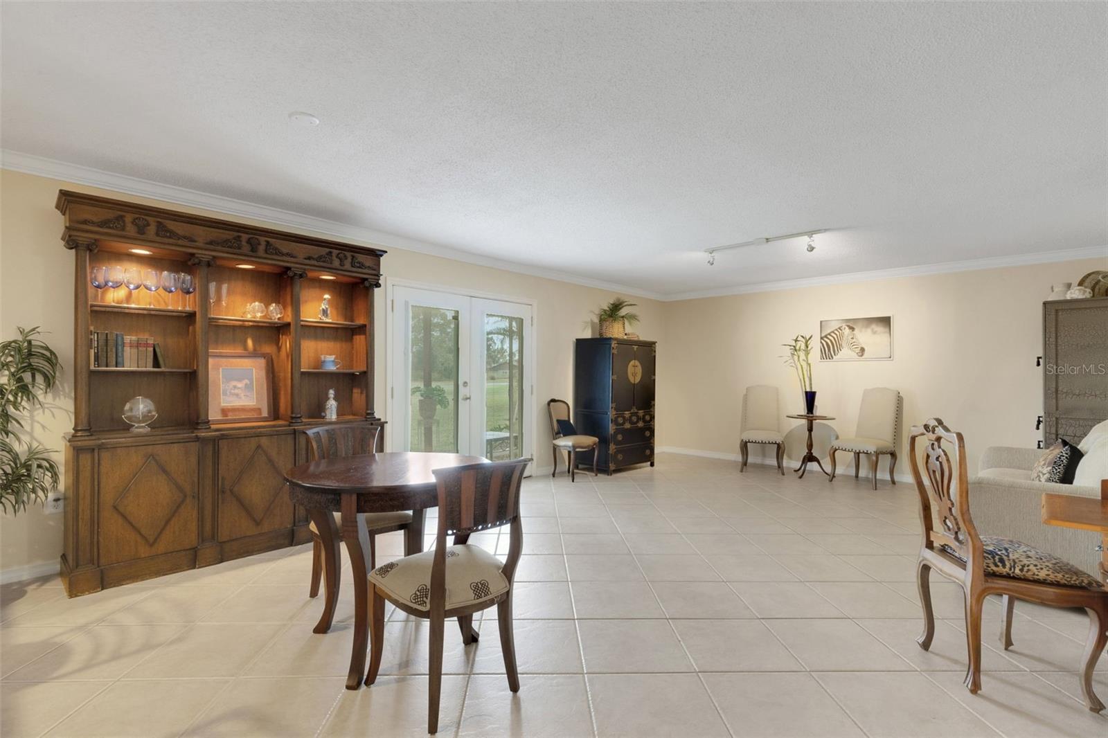 Image 12 of 39 For 1737 Parakeet Way 608