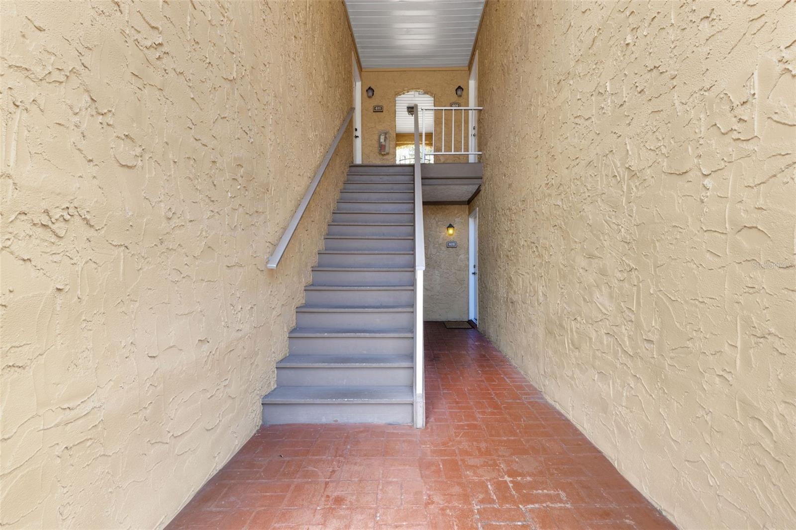 Image 33 of 39 For 1737 Parakeet Way 608