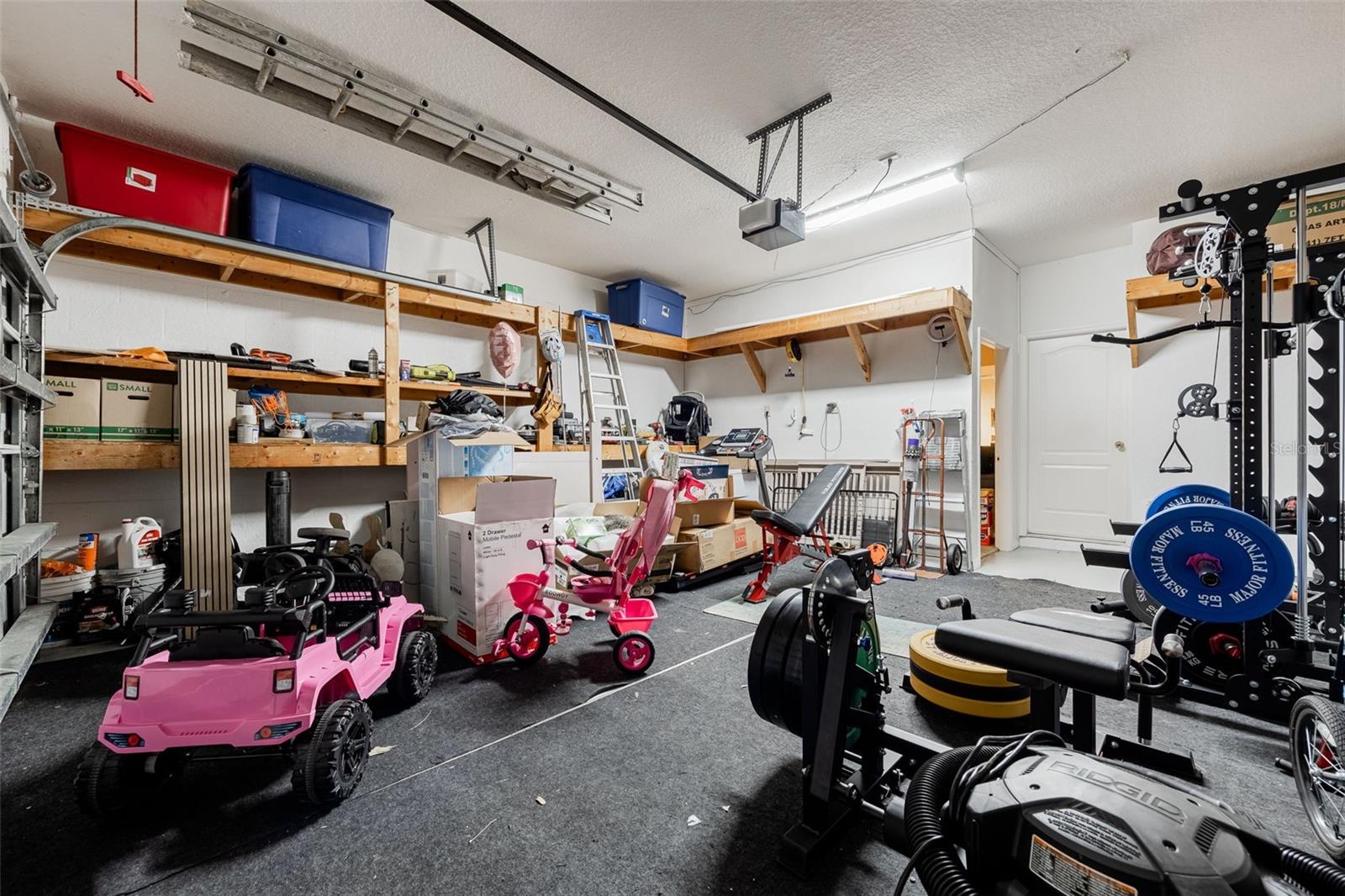 Image 33 of 54 For 1800 Scarlett Avenue