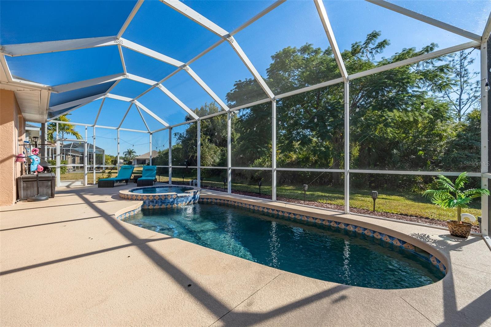 Image 35 of 54 For 1800 Scarlett Avenue