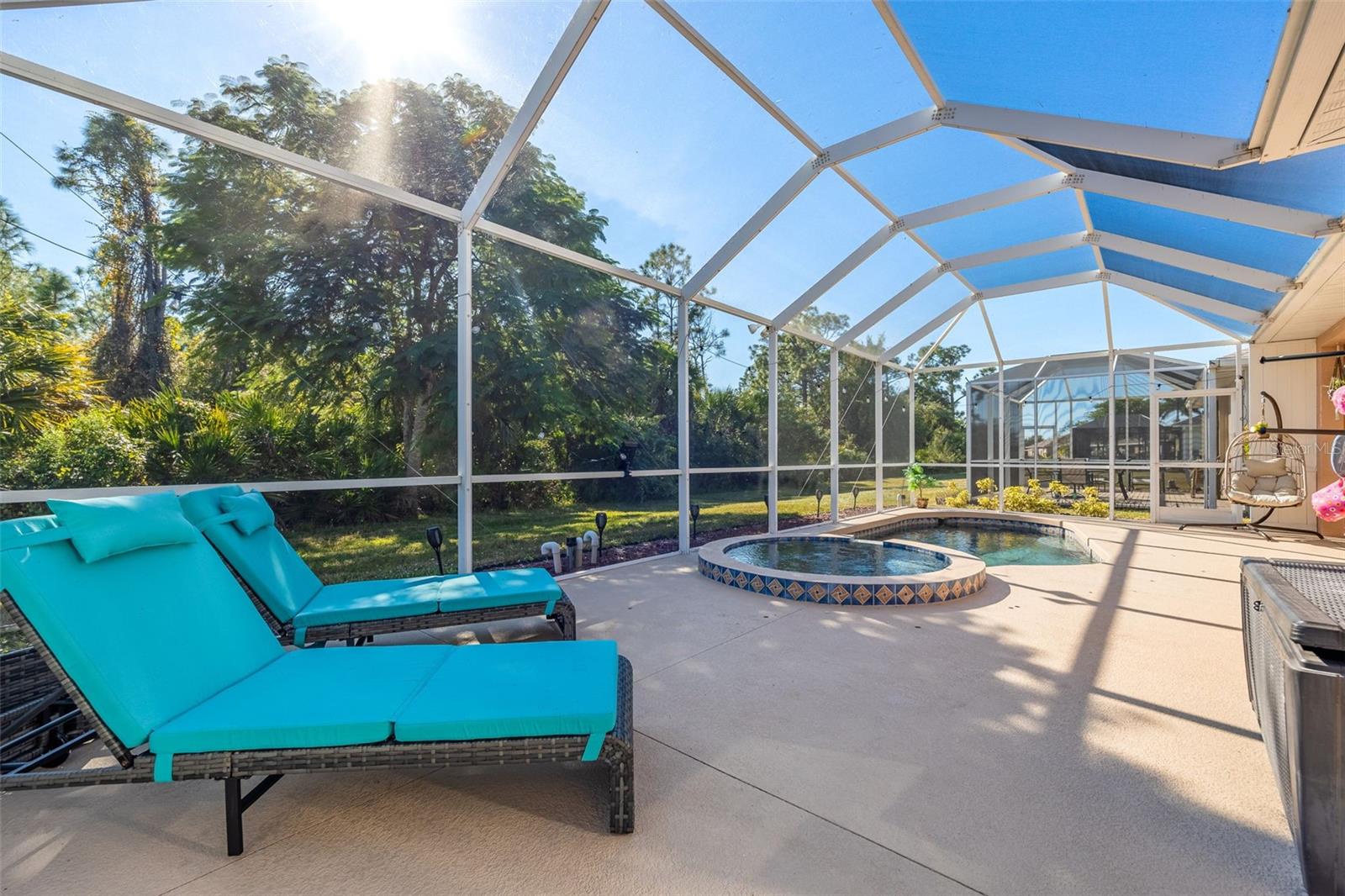 Image 37 of 54 For 1800 Scarlett Avenue