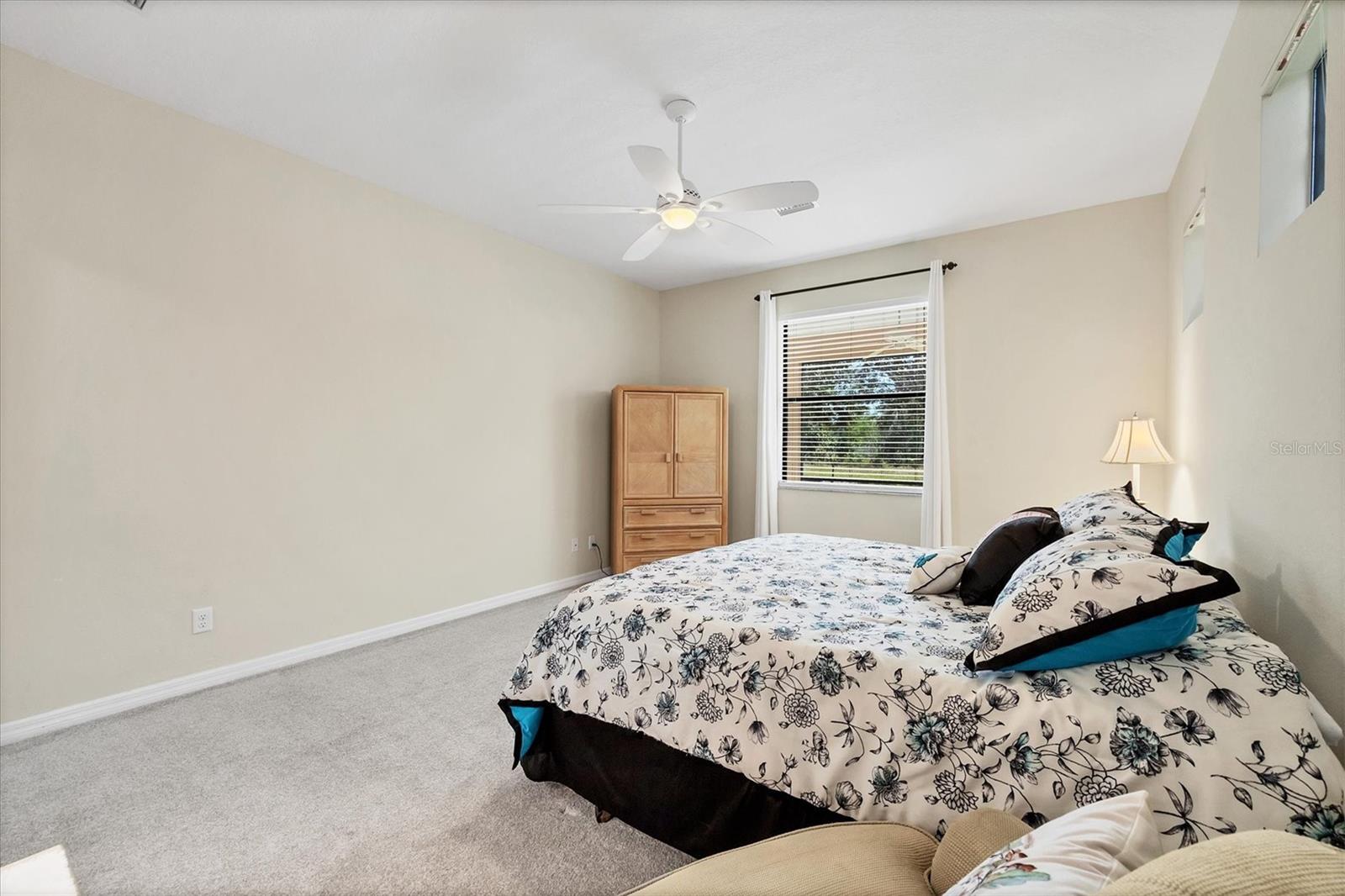 Image 17 of 36 For 3820 80th Drive E