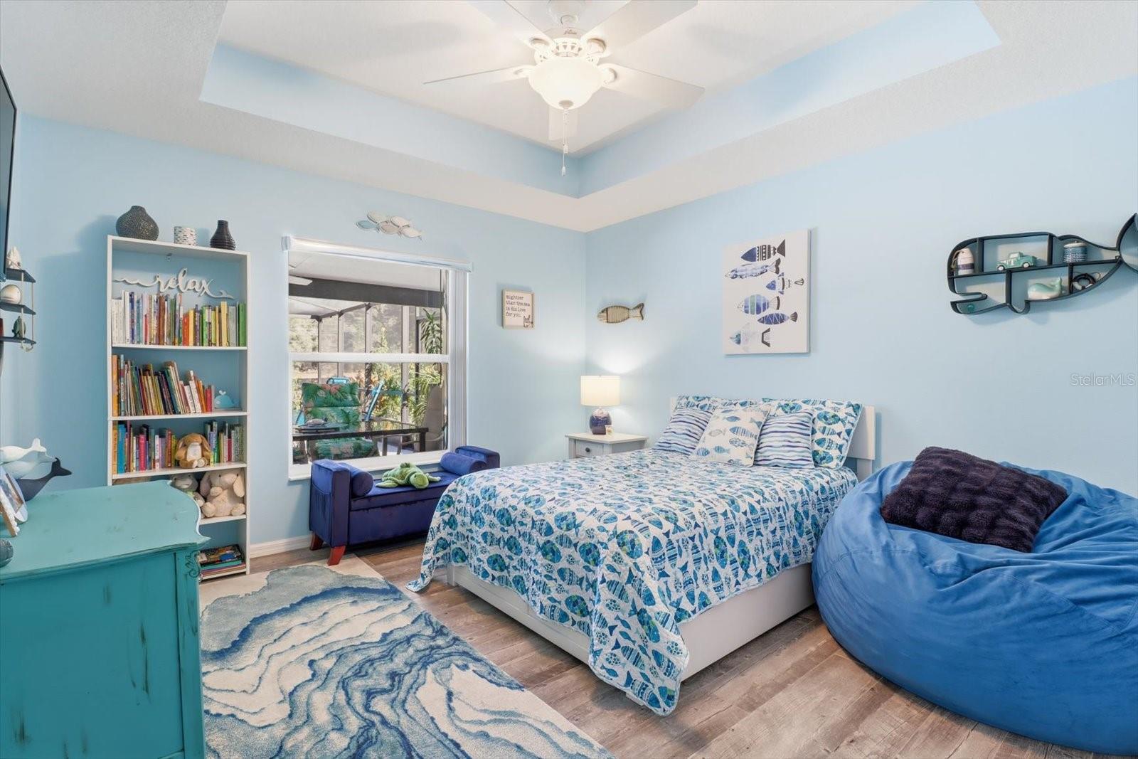 Listing photo id 24 for 3727 Boxelder Way