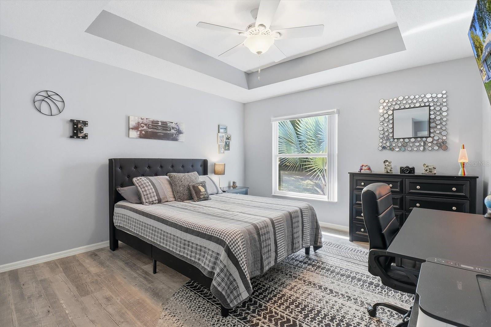 Listing photo id 27 for 3727 Boxelder Way