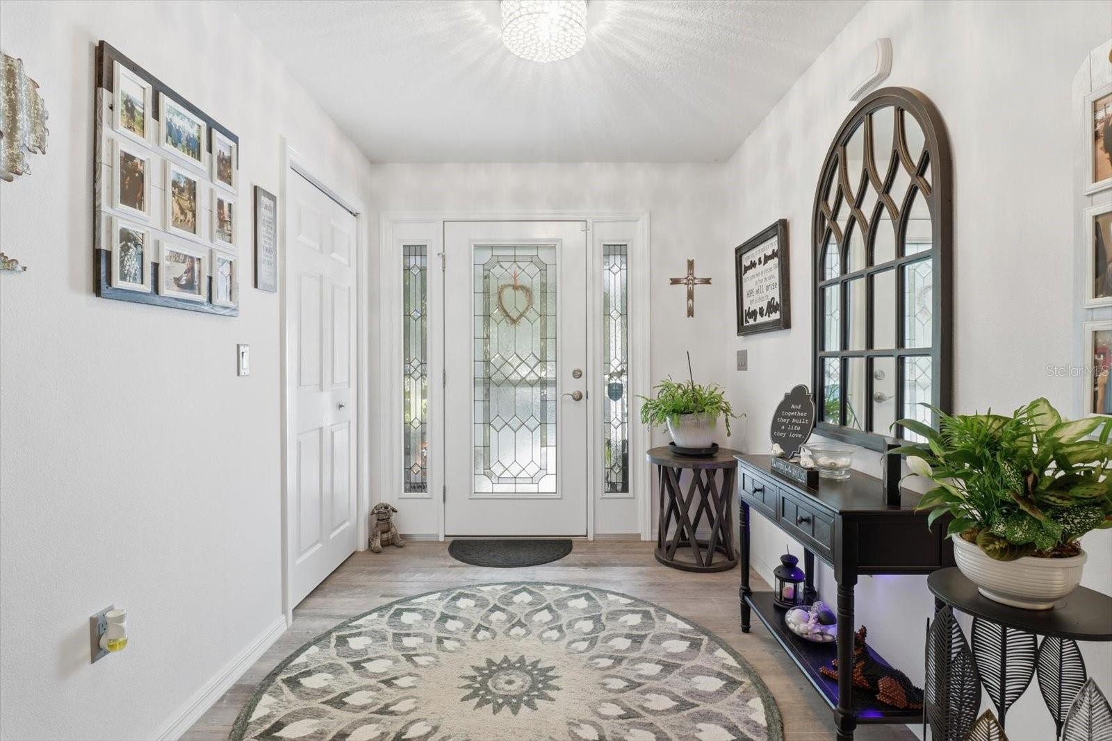 Listing photo id 6 for 3727 Boxelder Way