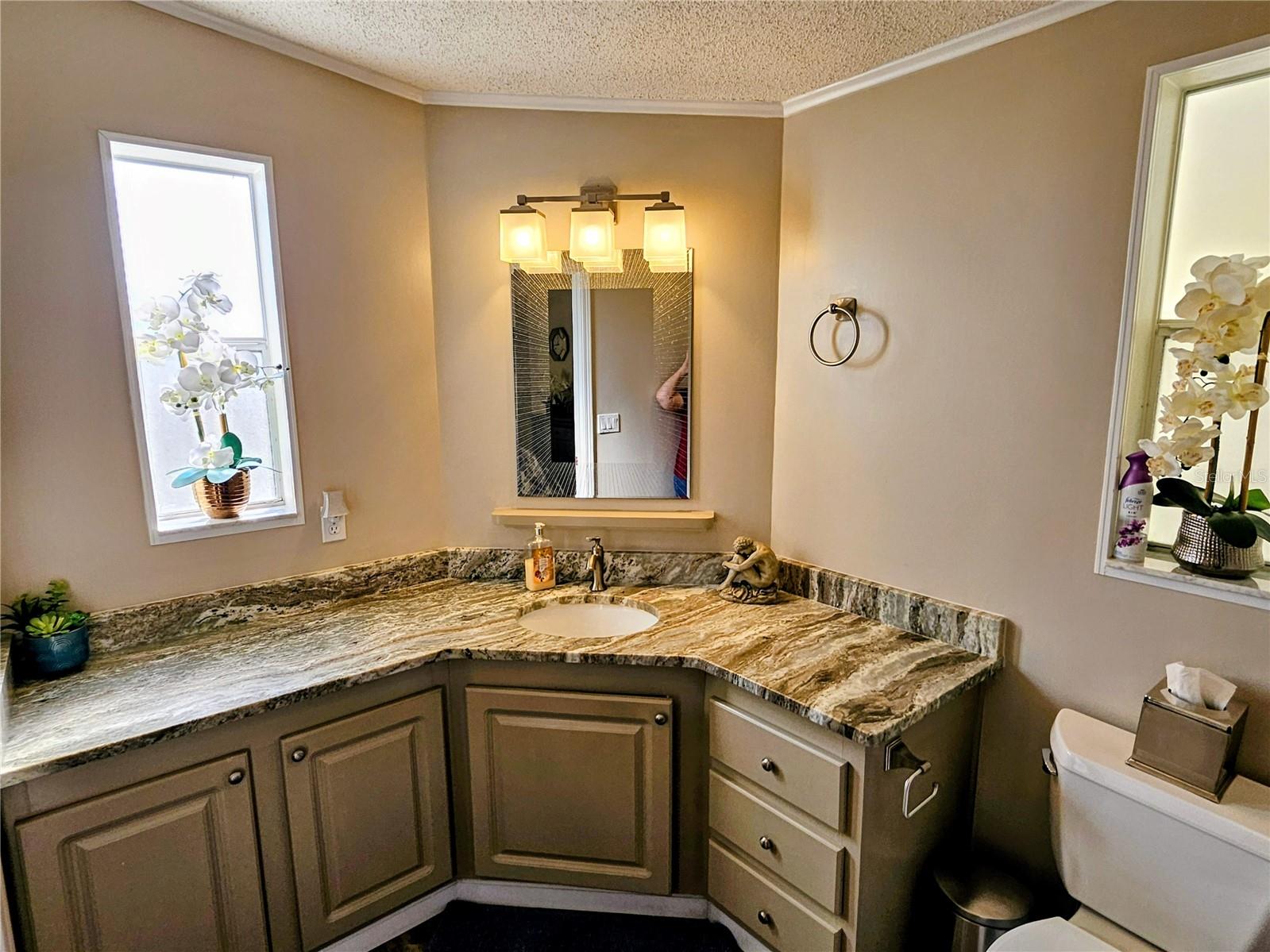 Image 33 of 77 For 3224 Sycamore Terrace