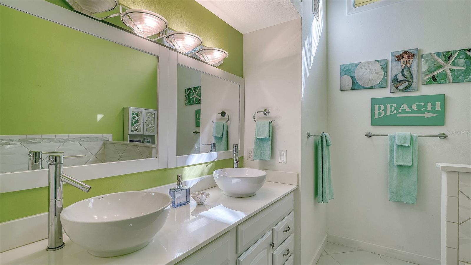 Image 24 of 55 For 7833 Ontario Street Circle