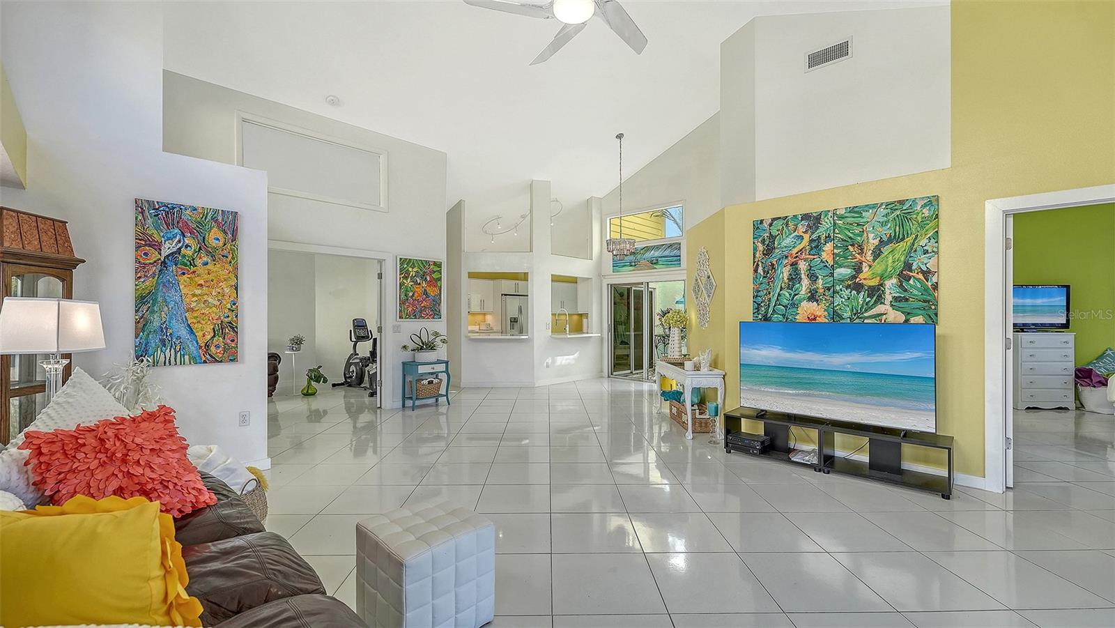 Image 8 of 55 For 7833 Ontario Street Circle