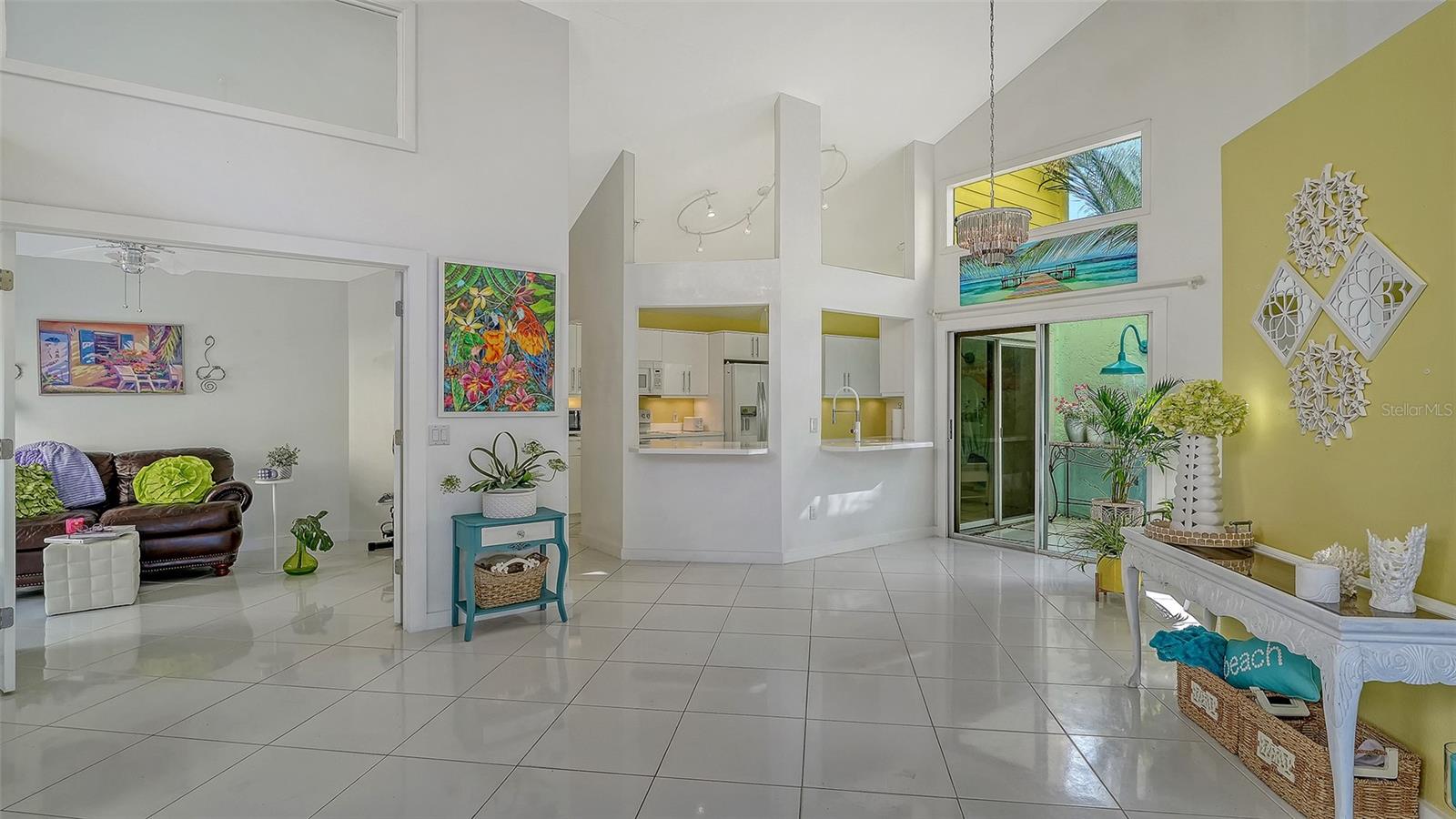 Image 9 of 55 For 7833 Ontario Street Circle