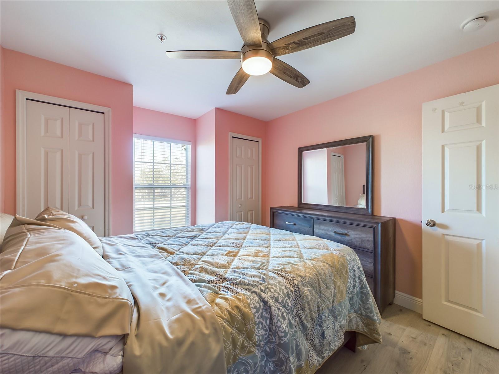 Image 24 of 51 For 5521 Rosehill Road 203