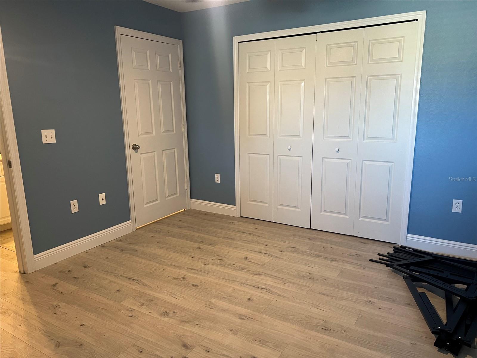 Image 31 of 51 For 5521 Rosehill Road 203