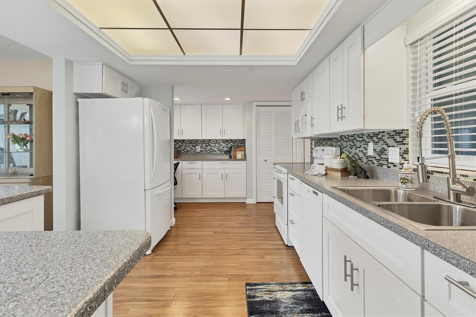 Image 8 of 31 For 7304 11th Avenue W