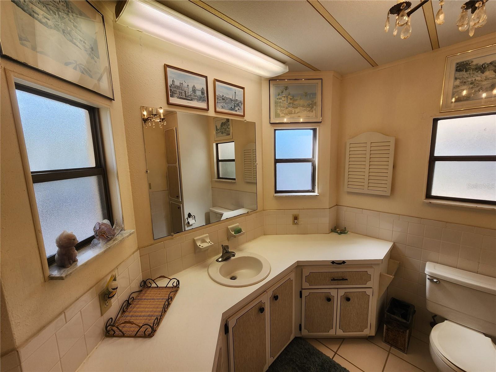 Image 13 of 32 For 808 53rd Avenue E 301