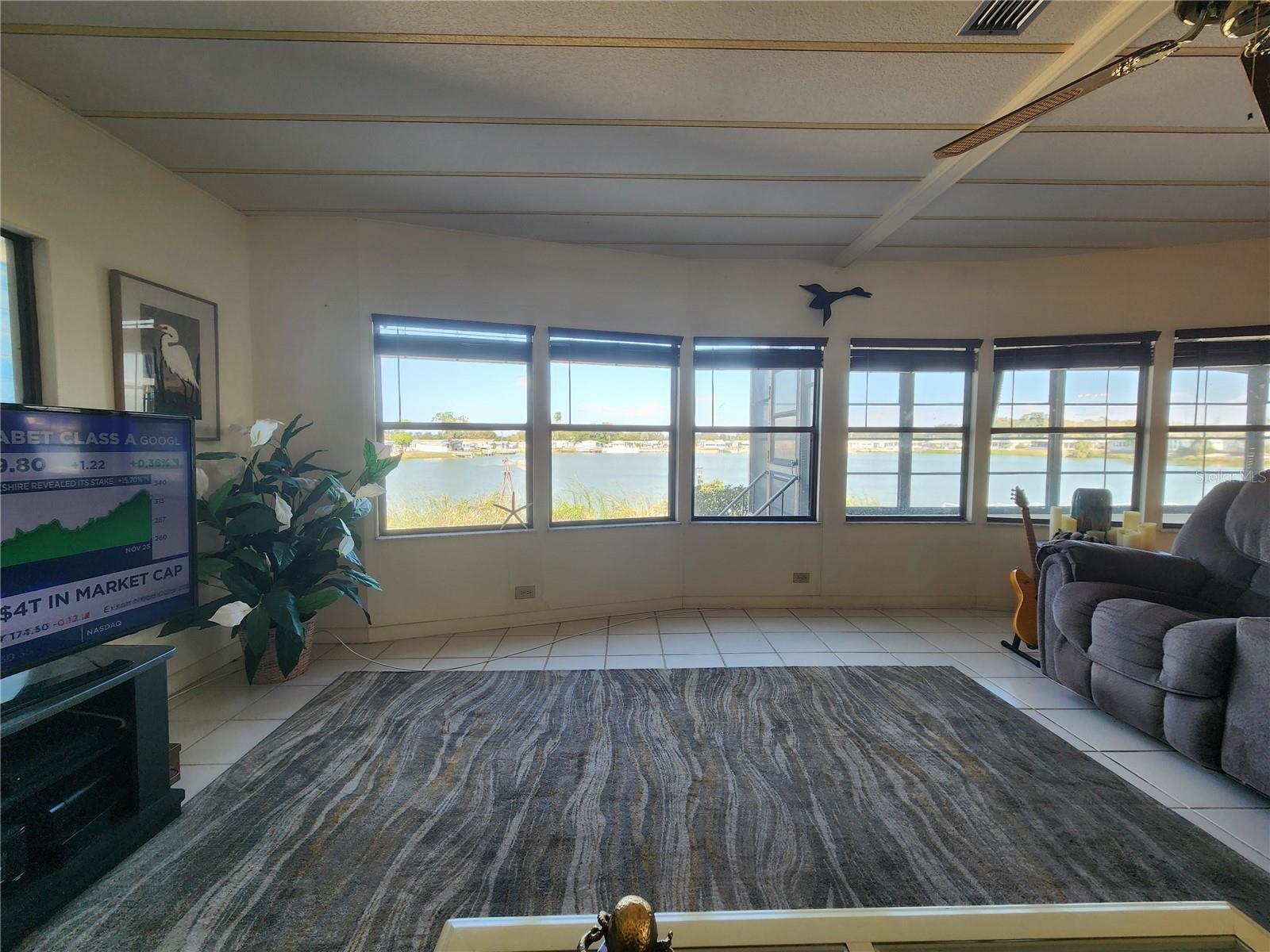 Image 23 of 32 For 808 53rd Avenue E 301