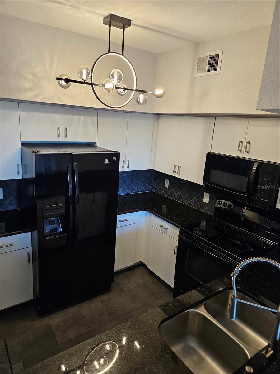 Image 17 of 37 For 4142 Central Sarasota Parkway 1414