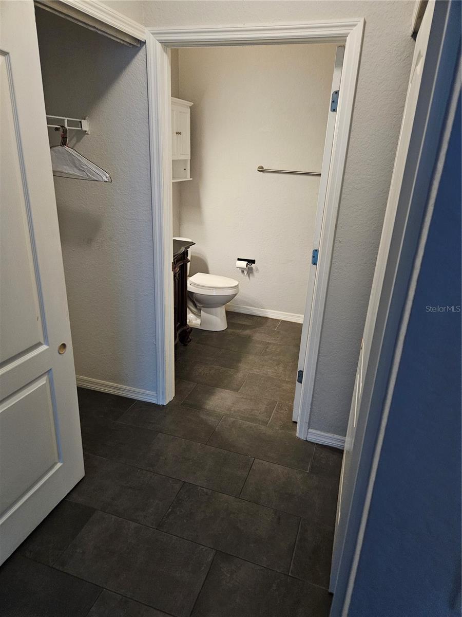 Image 5 of 37 For 4142 Central Sarasota Parkway 1414