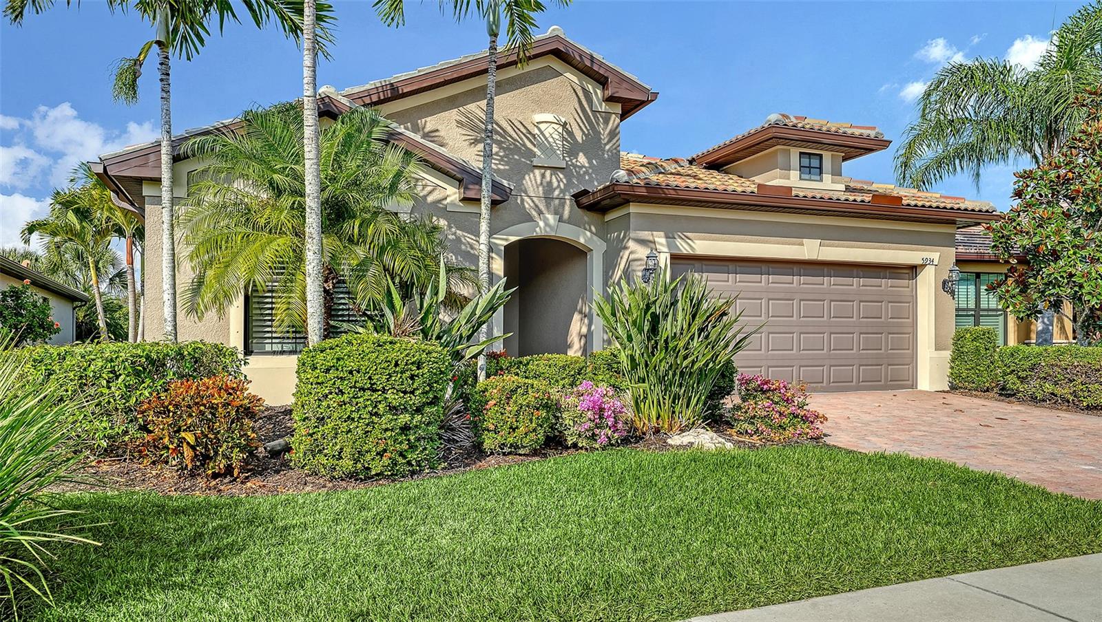 Details for 5934 Caspian Tern Drive, SARASOTA, FL 34238
