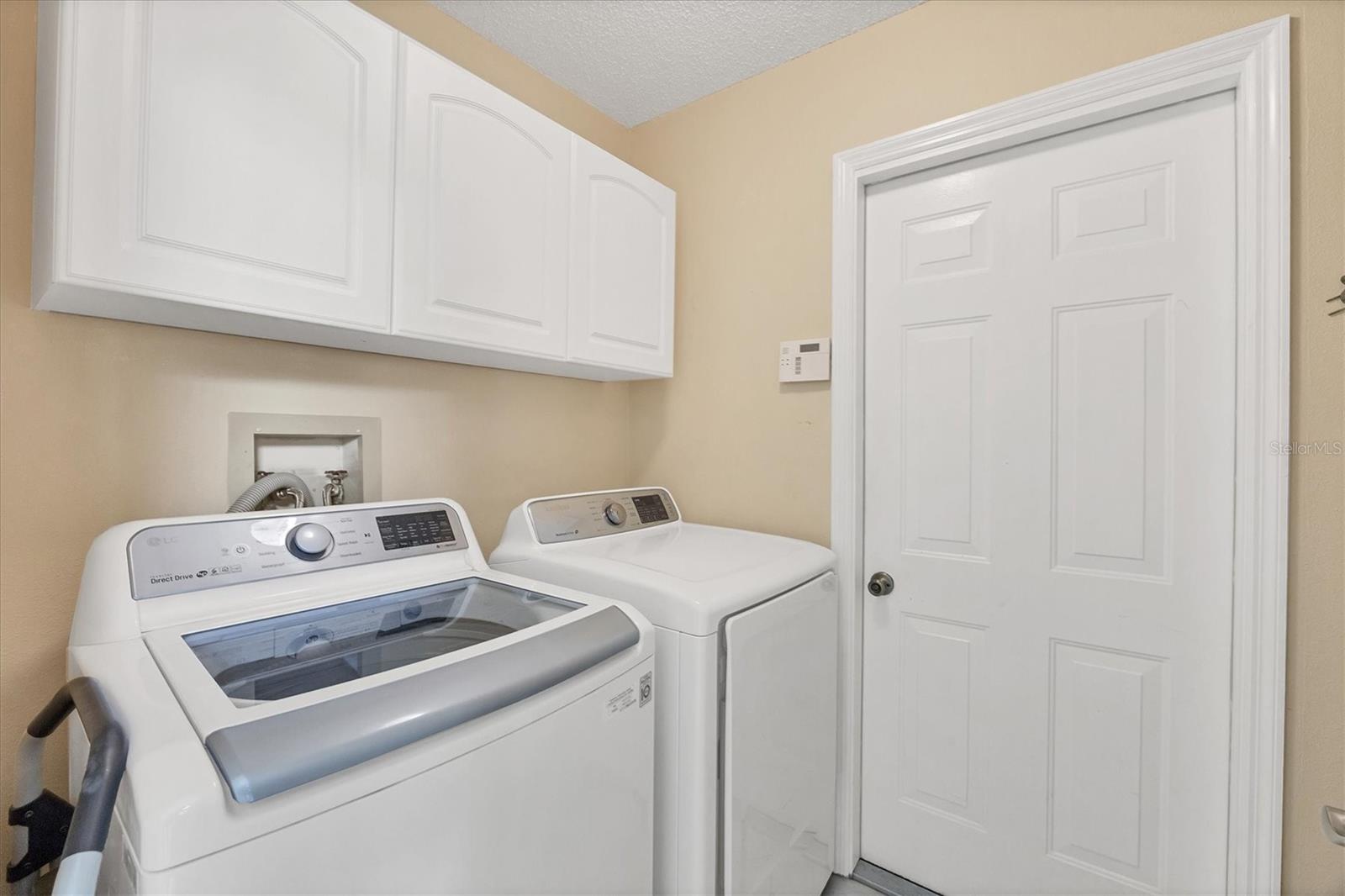 Image 23 of 31 For 4525 Windsor Court E