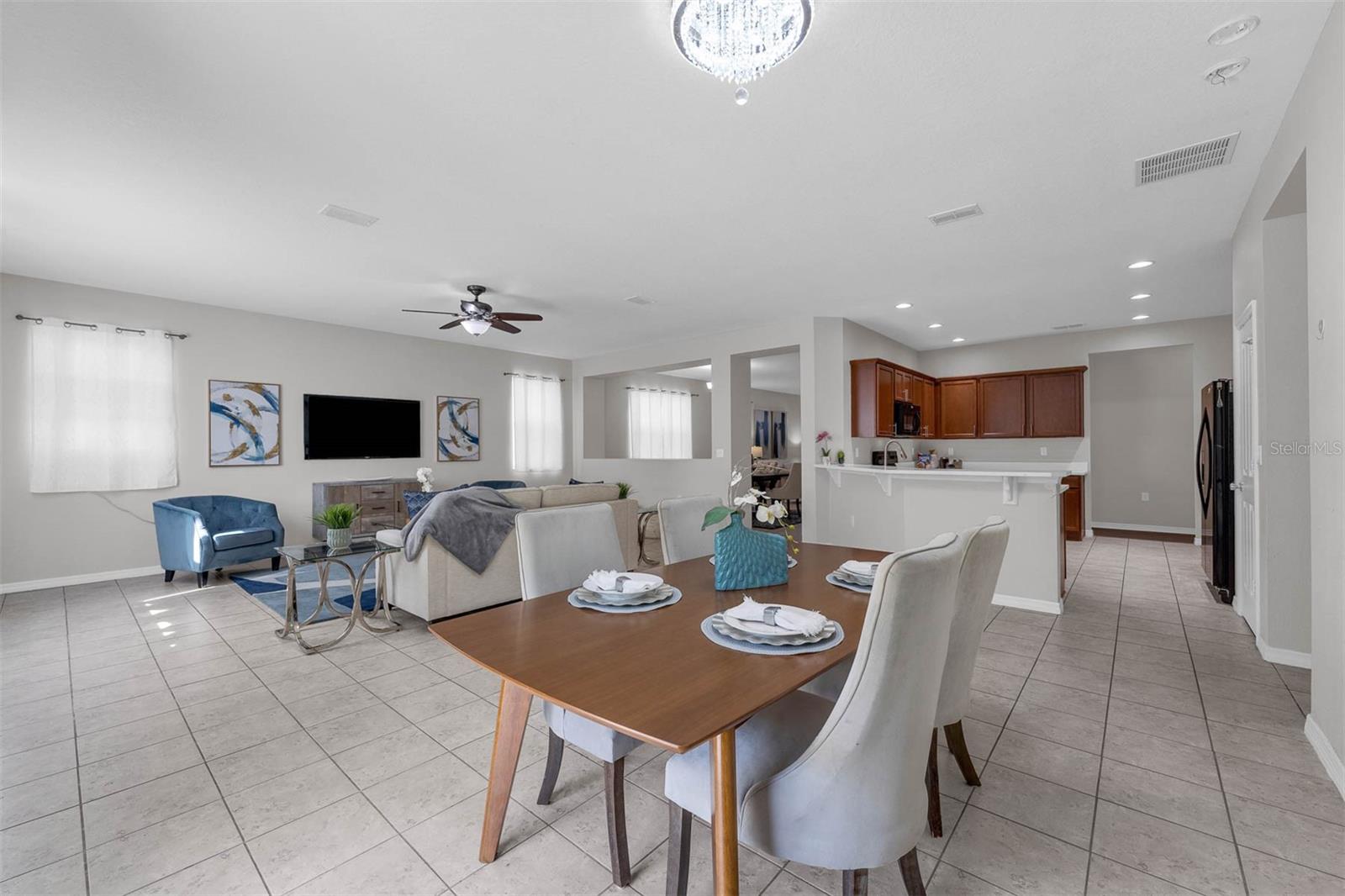 Image 24 of 45 For 2960 Boating Boulevard