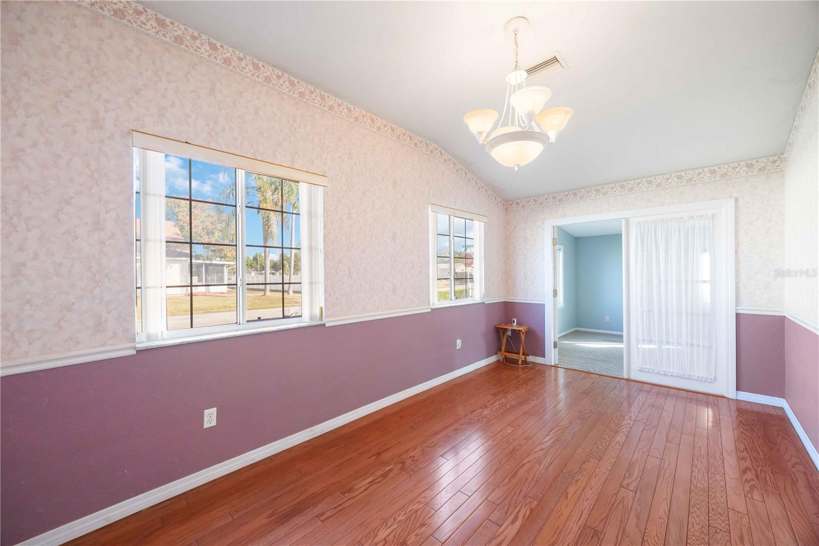 Image 14 of 58 For 4101 37th Street Court W