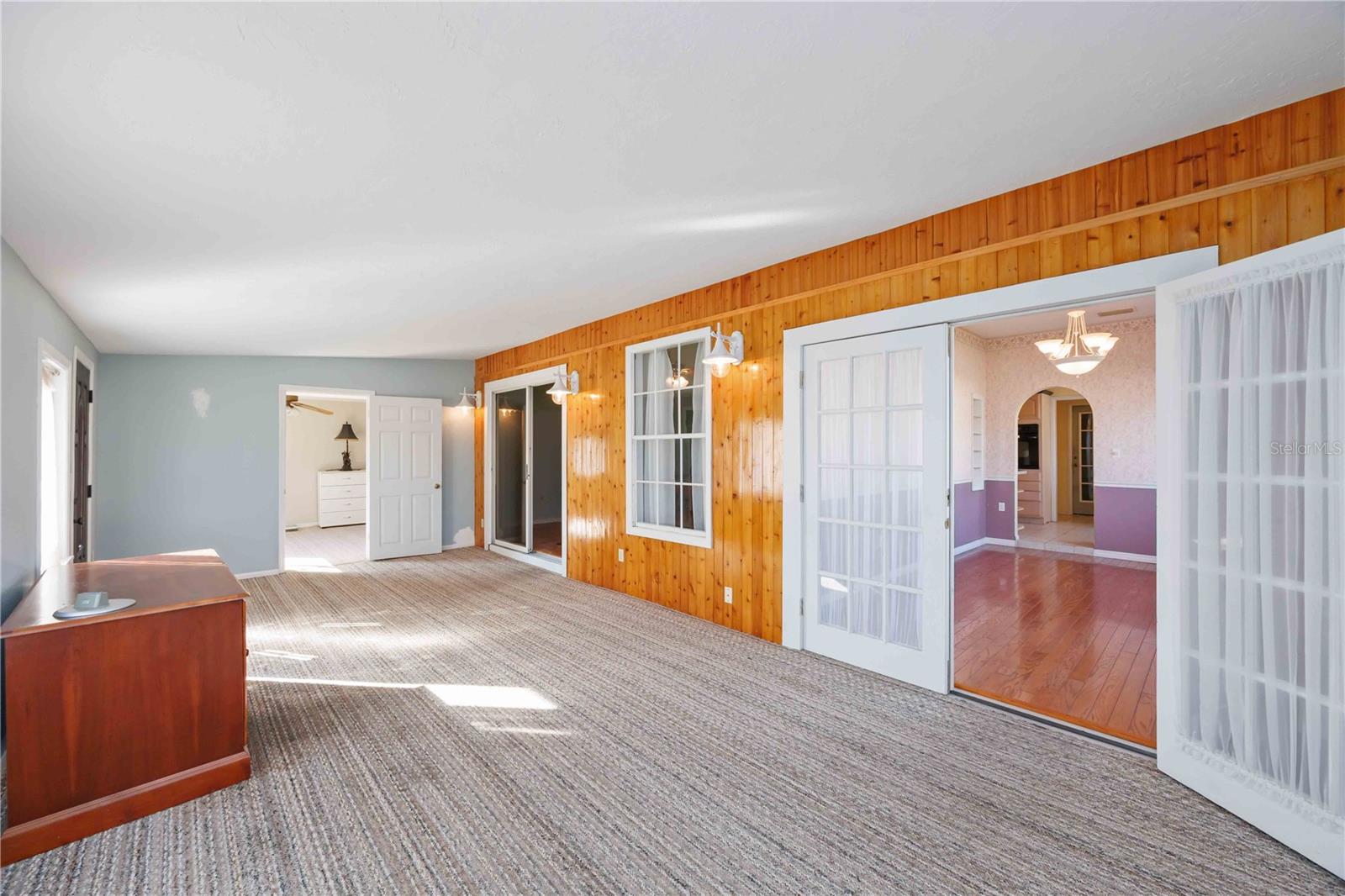 Image 20 of 58 For 4101 37th Street Court W