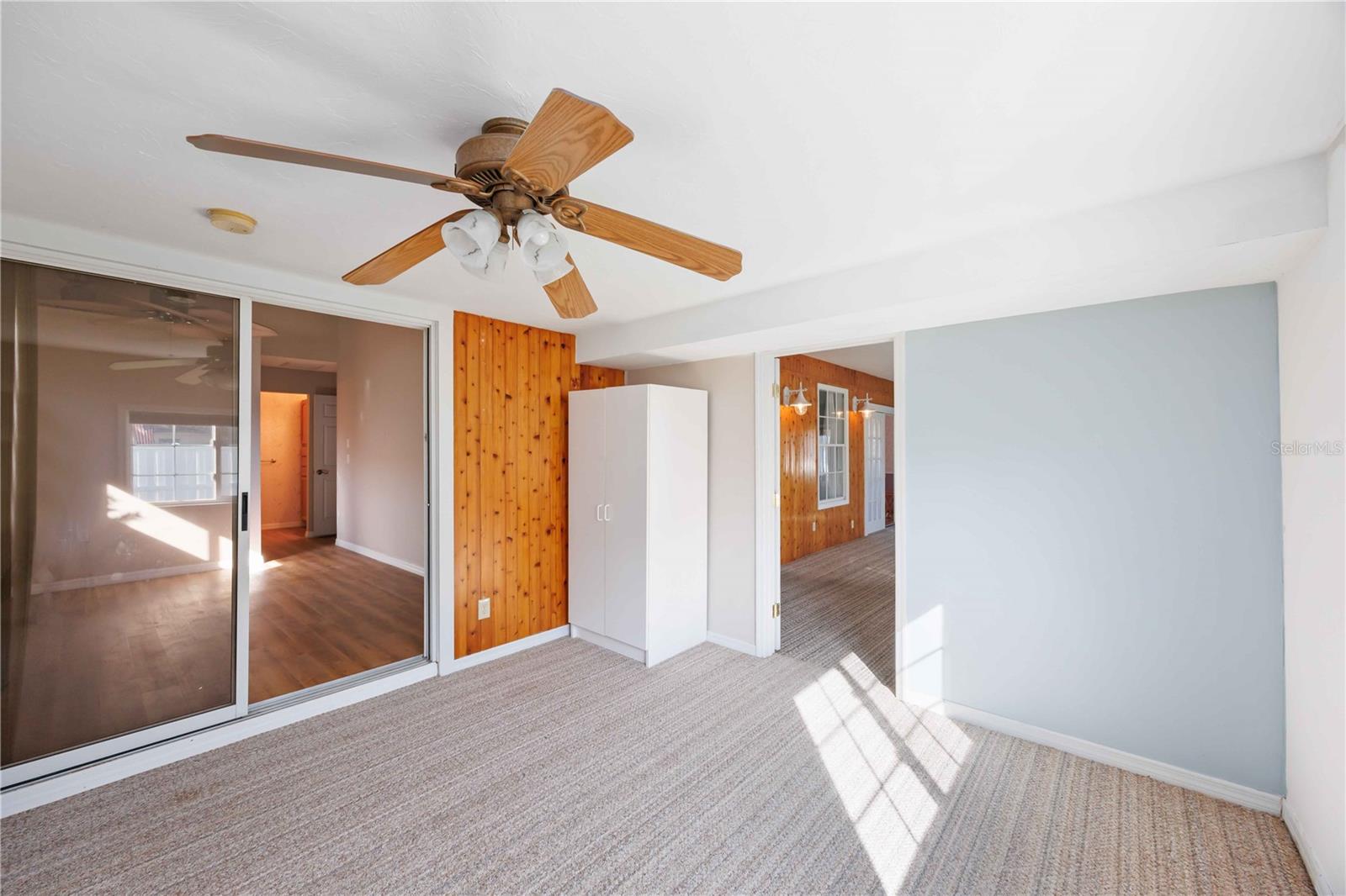 Image 23 of 58 For 4101 37th Street Court W