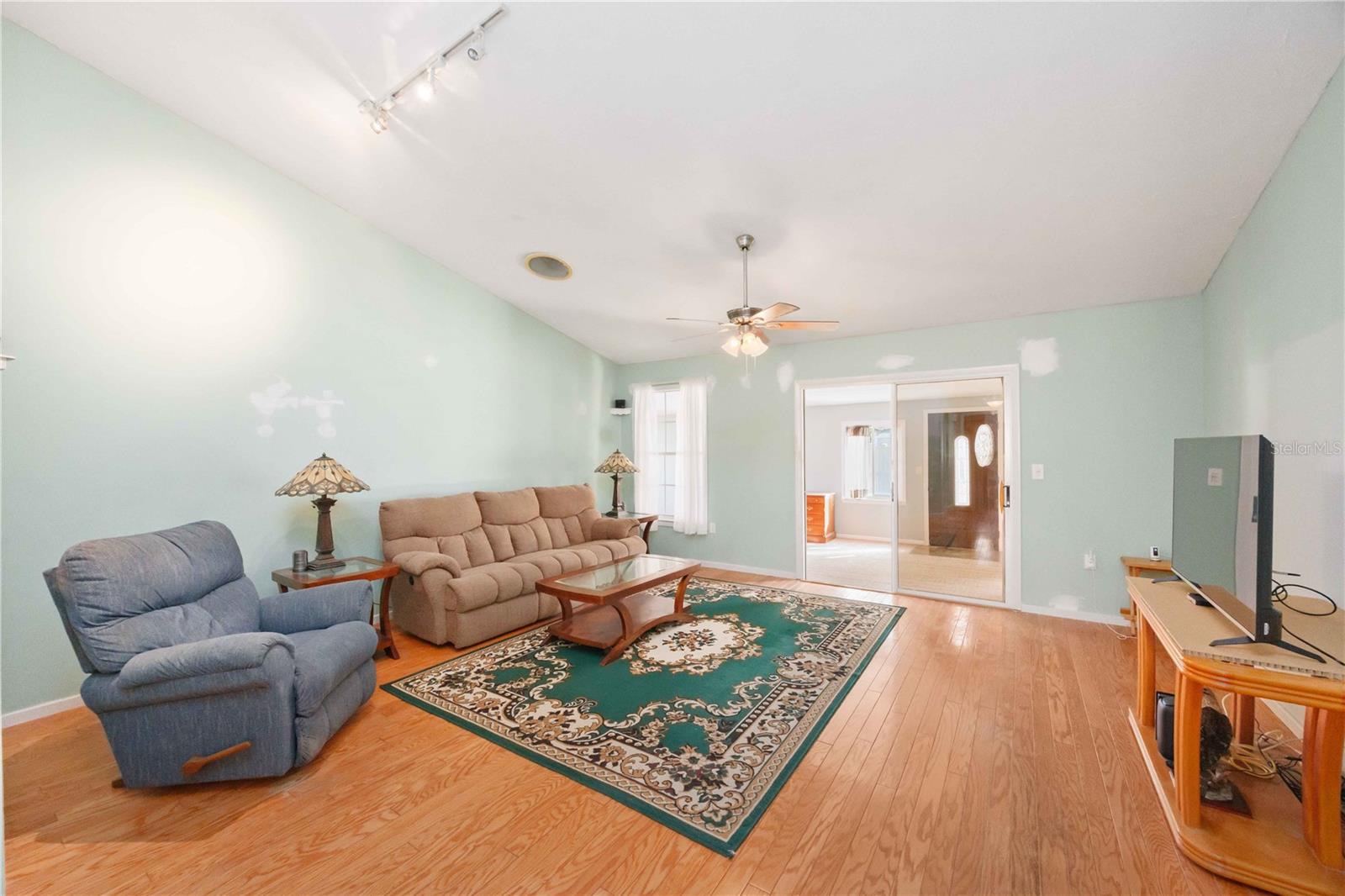 Image 4 of 58 For 4101 37th Street Court W