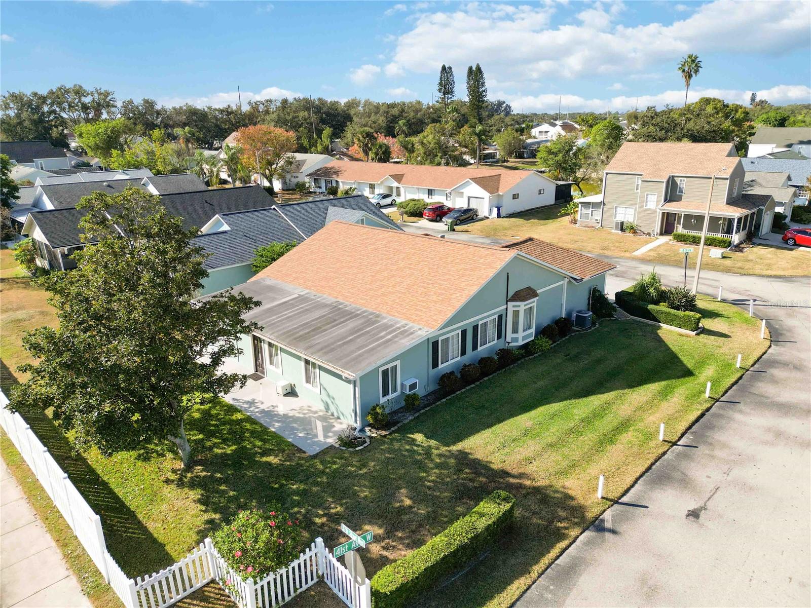 Image 47 of 58 For 4101 37th Street Court W