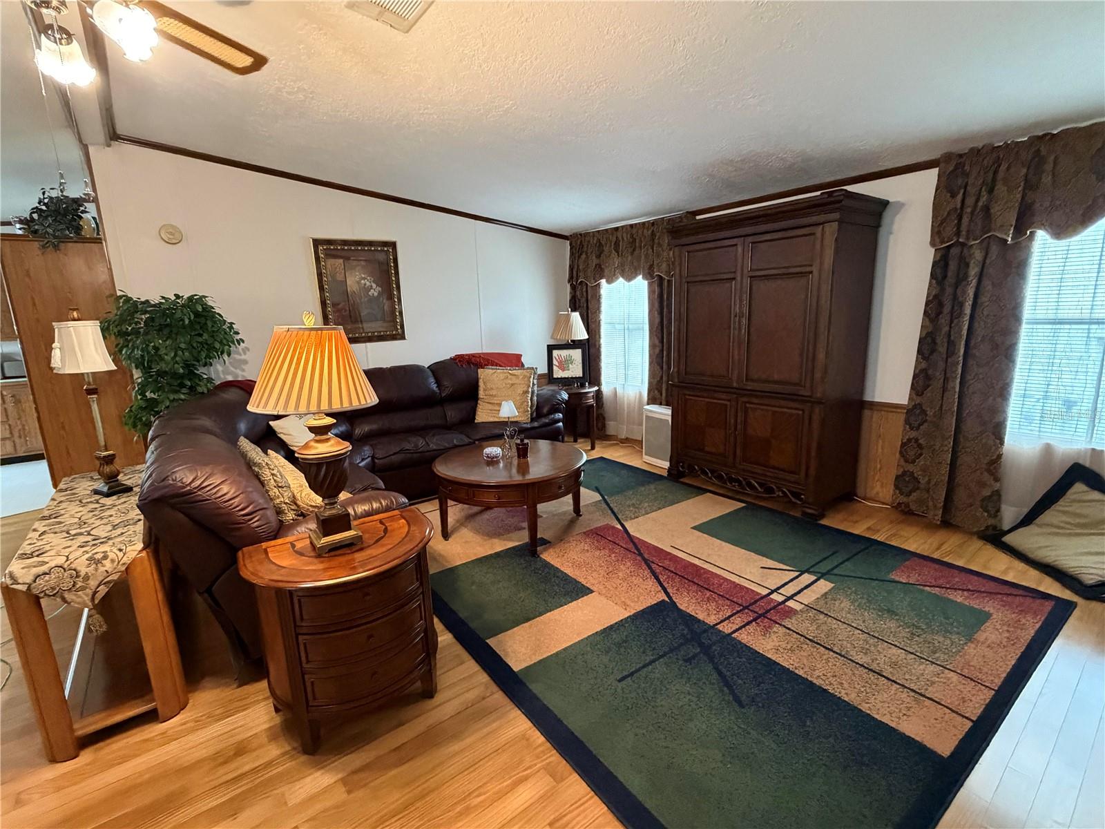 Image 16 of 26 For 17 Meadowlark Circle