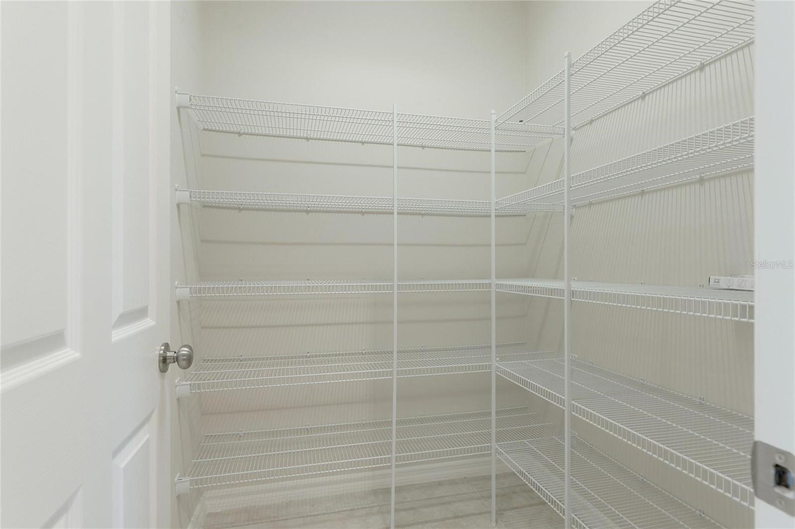 Image 13 of 77 For 5617 Maidenstone Way