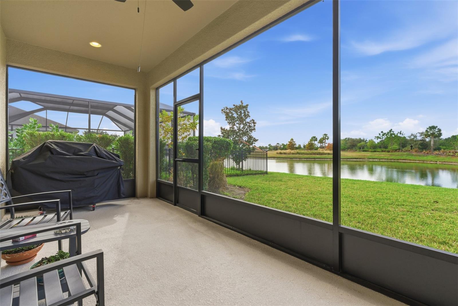 Image 4 of 77 For 5617 Maidenstone Way